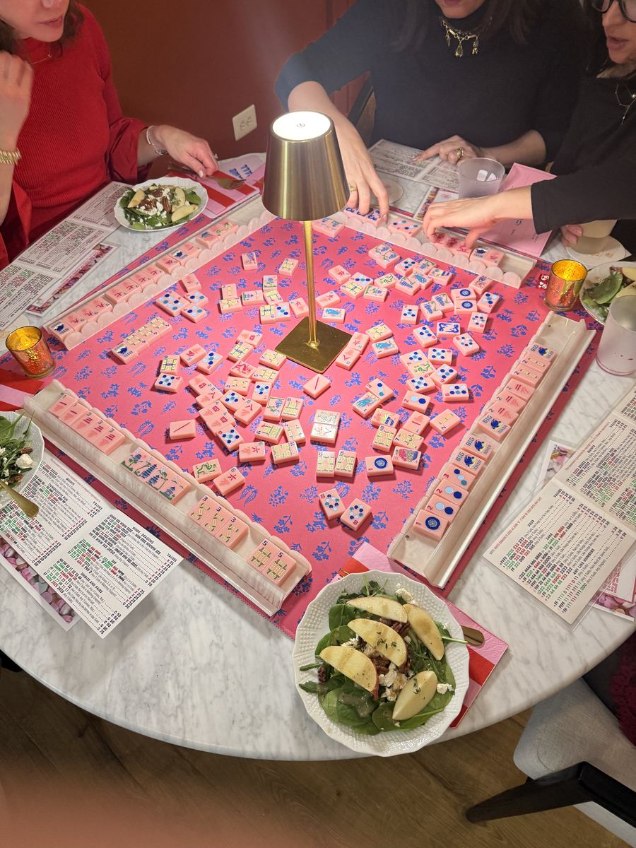 Pink mahjong tile setup